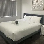Holiday Home Papatoetoe 101